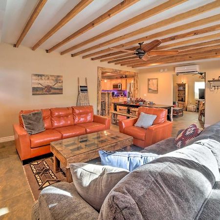 Cozy Cabin Retreat With Patio And Fenced Yard 佩森 外观 照片