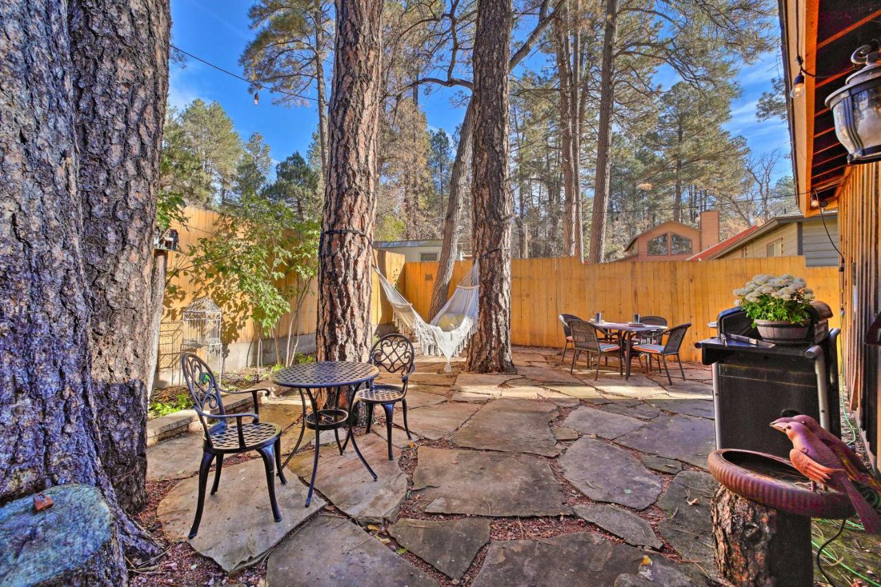 Cozy Cabin Retreat With Patio And Fenced Yard 佩森 外观 照片