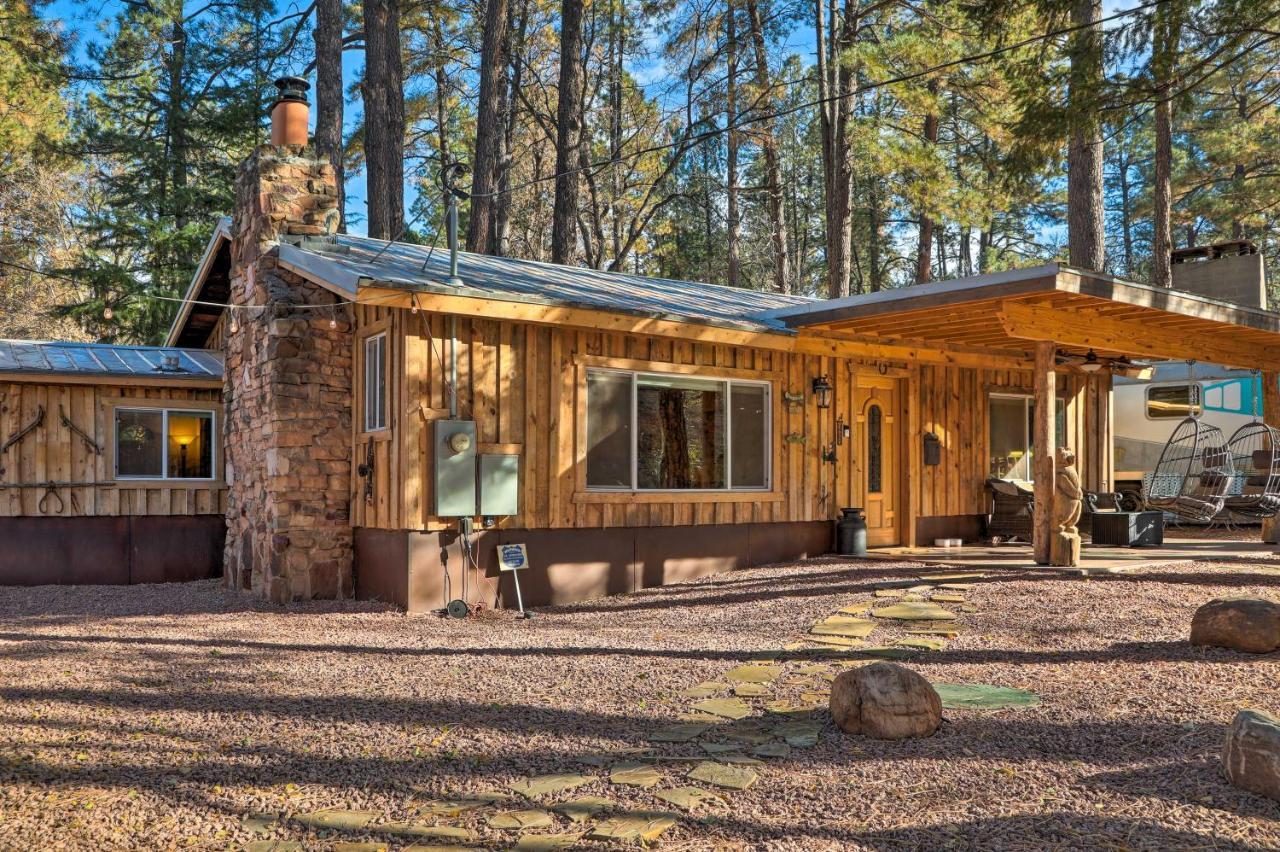 Cozy Cabin Retreat With Patio And Fenced Yard 佩森 外观 照片